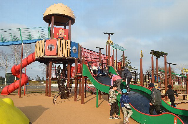 お出かけ とことん遊ぼう 遊具 アスレチックの楽しい十勝の公園 とかち子育て応援ラボ とかちの子育て世代を応援する Webマガジン